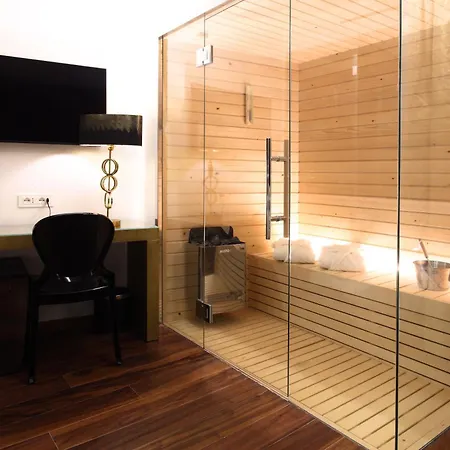 호텔 Palazzo Cartari 4*